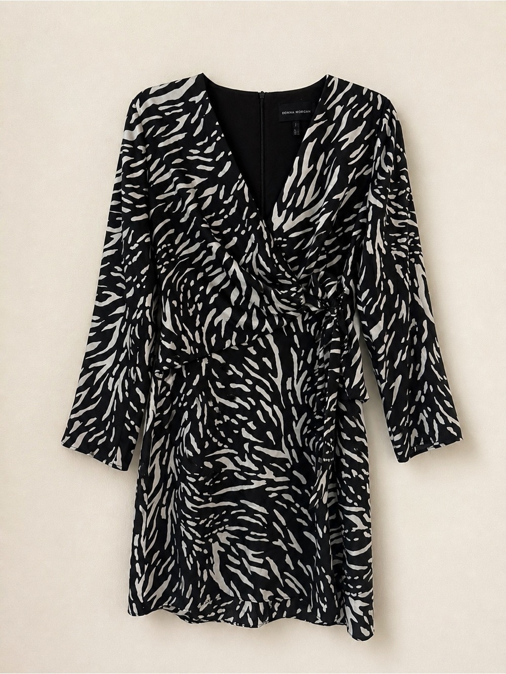 Black & White Elegant Mini Wrap Dress - Picture 2 of 4